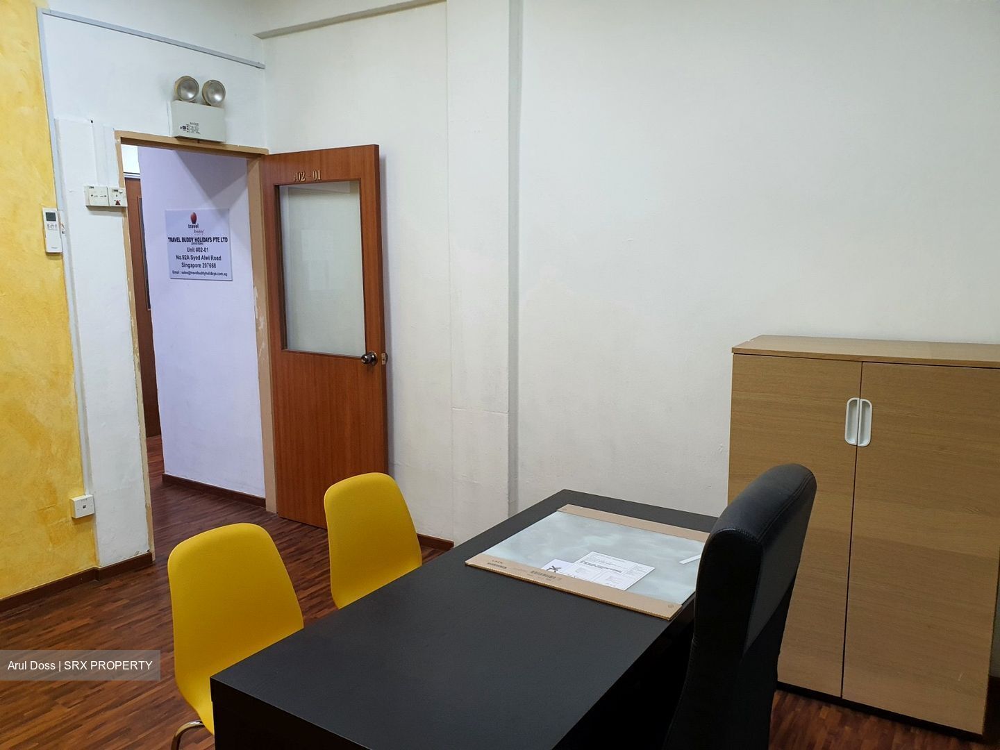 Flanders Square (D8), Office #620033831